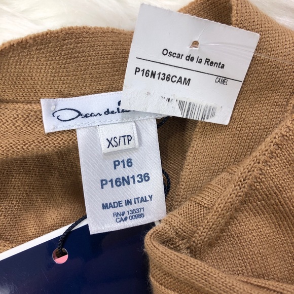 Oscar de la Renta Wool Cardigan Sweater - Picture 2 of 3